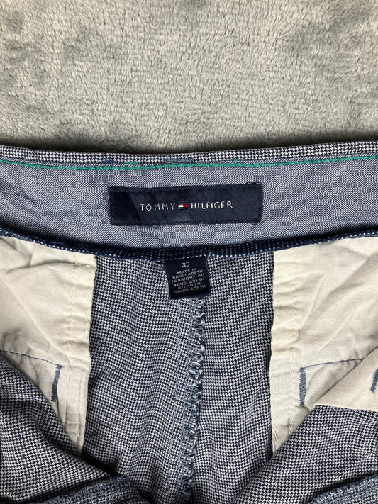 Tommy Hilfiger Men's Gray Checkered Vintage Shorts Size 35