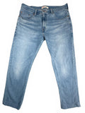 Signature Levi's Light Blue Denim Jeans W34