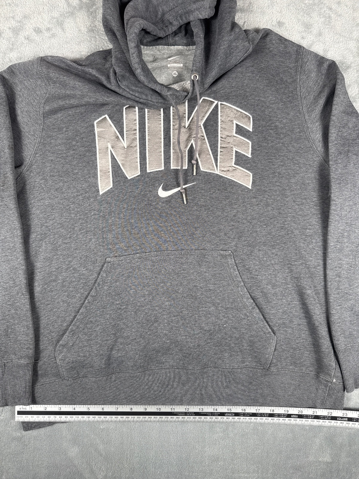 Vintage Retro Nike Grey Hoodie Sweatshirt with Logo - XL