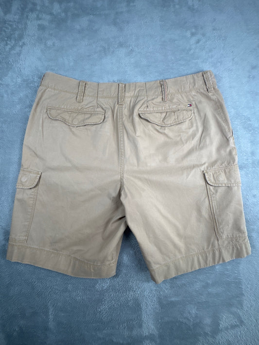 Tommy Hilfiger Men's Beige Cargo Shorts W40