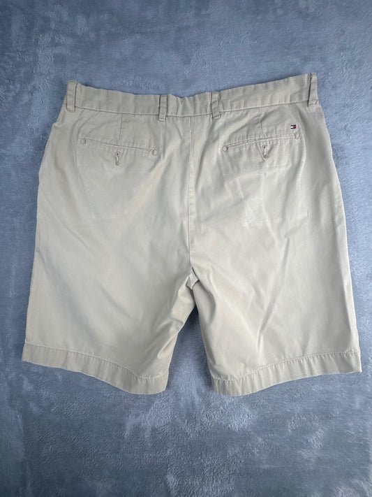Tommy Hilfiger Classic Fit Beige Shorts W36
