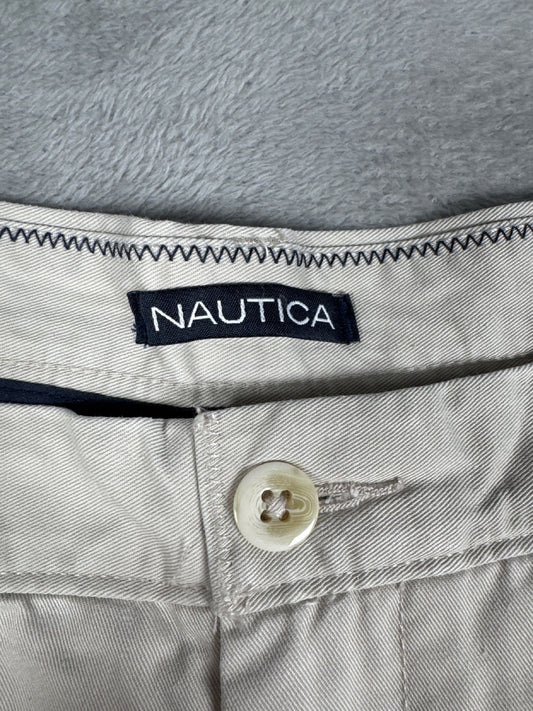 Nautica Classic Fit Pleated Khaki Shorts W36
