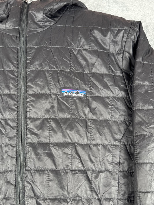 Patagonia Men's Black Quilted Hooded Jacket XS