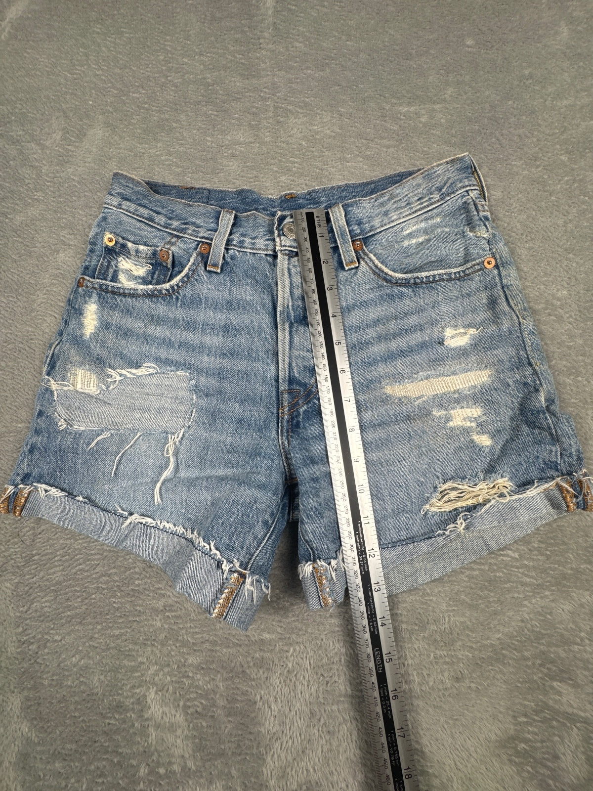 Levi's 501 Distressed Denim Shorts W25