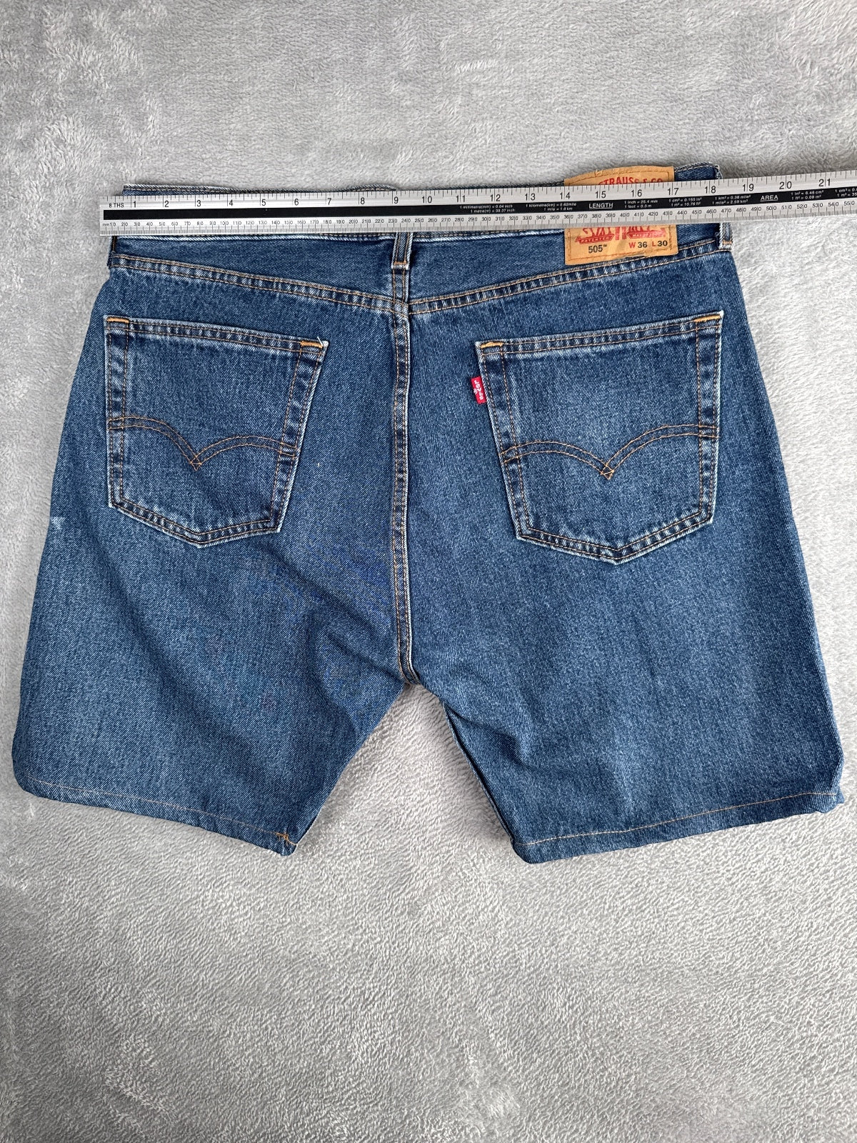 Vintage Y2K Baggy Levi's 505 Classic Blue Denim Shorts W36