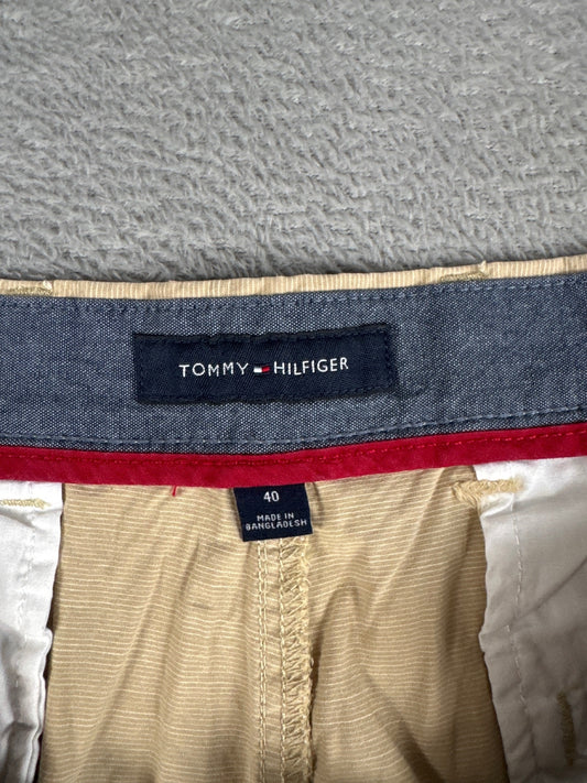 Tommy Hilfiger Classic Fit Beige Shorts W40
