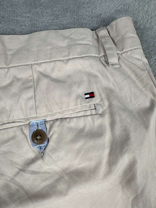 Tommy Hilfiger Classic Fit Beige Chino Shorts Size 34