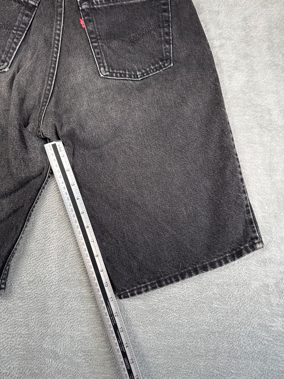 RARE Vintage Classic Levi's 560 Black Denim Shorts W31