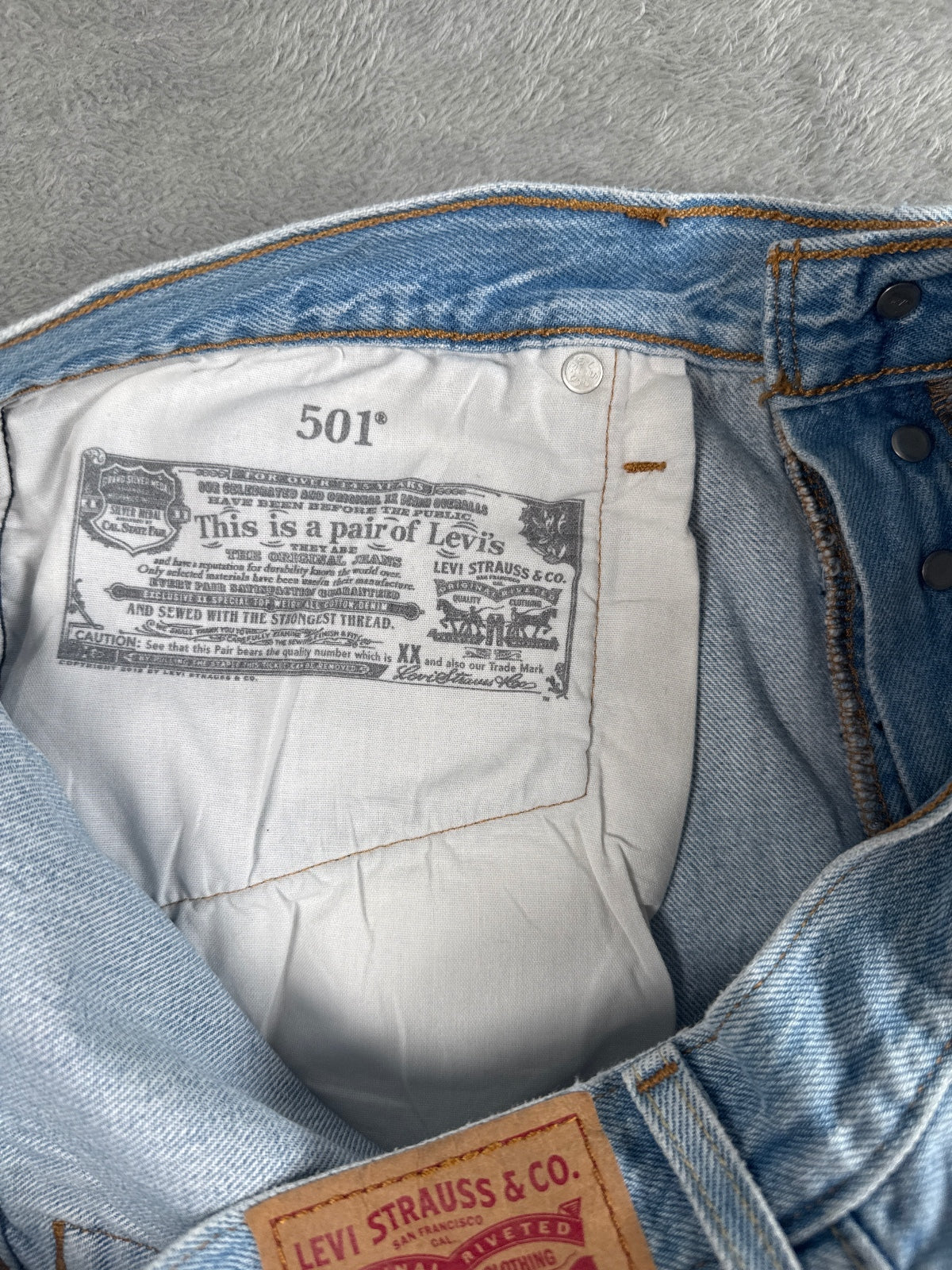 Levi's 501 Light Blue Distressed Denim Shorts W32