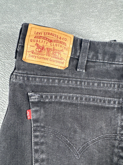 Levi's Black Denim Jeans with Classic Fit W34 L32