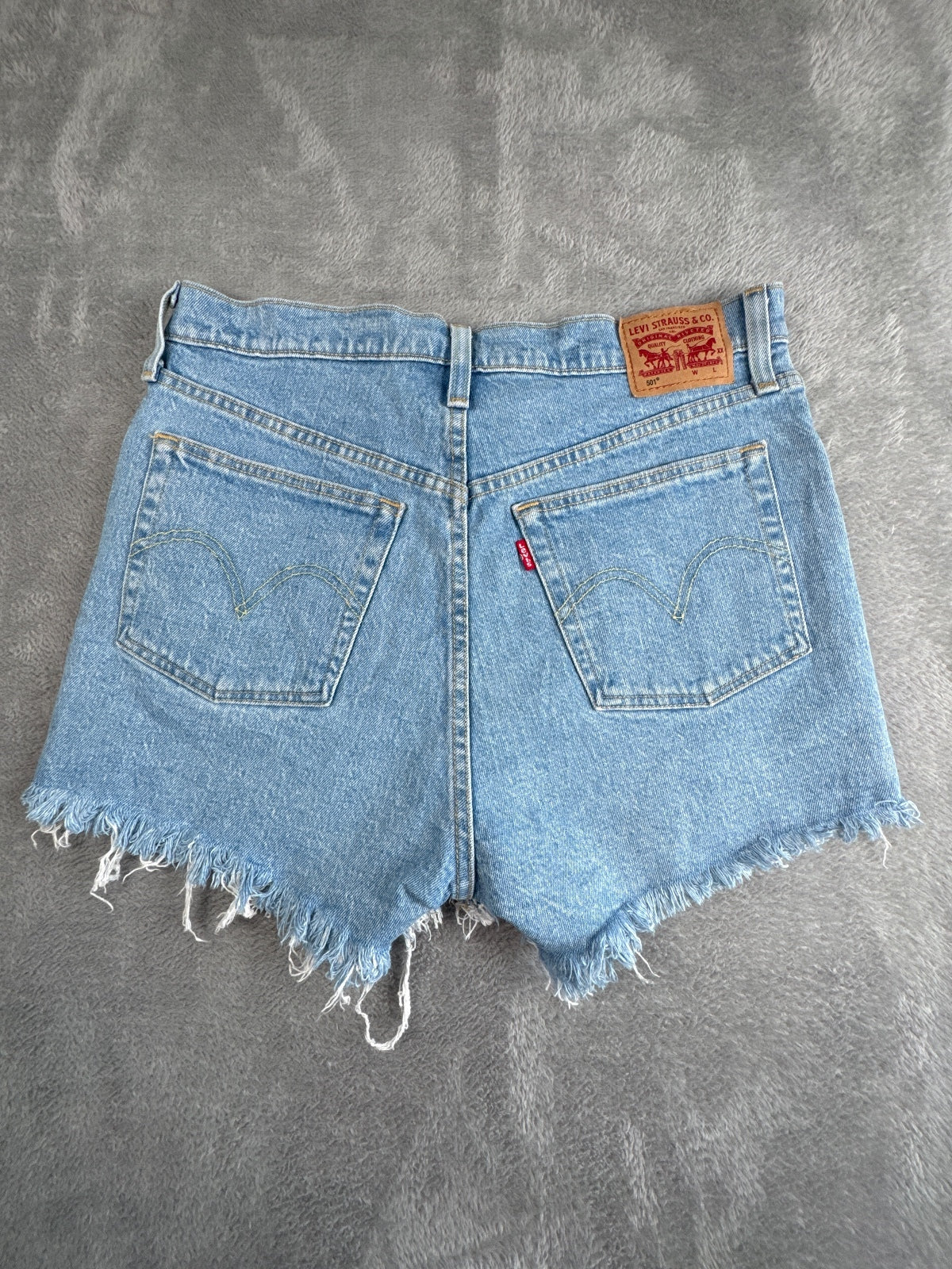Levi's 501 Light Blue Denim Cutoff Shorts W30