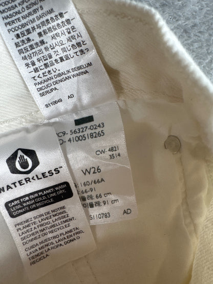 Levi's 501 White Denim Shorts Size W26