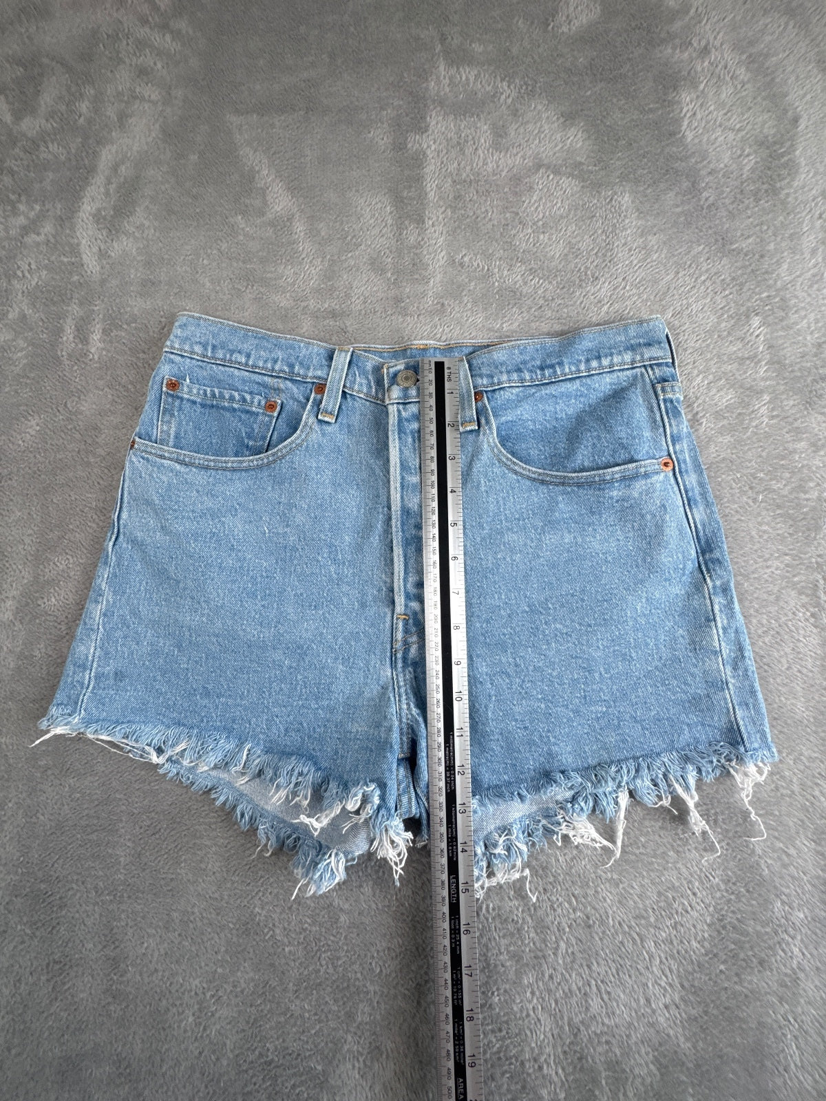 Levi's 501 Light Blue Denim Cutoff Shorts W30