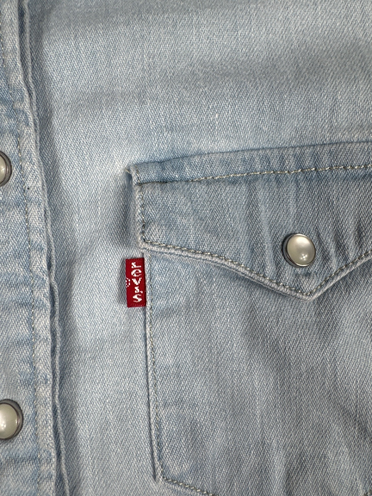 Levi's Classic Fit Light Blue Denim Shirt Size XS