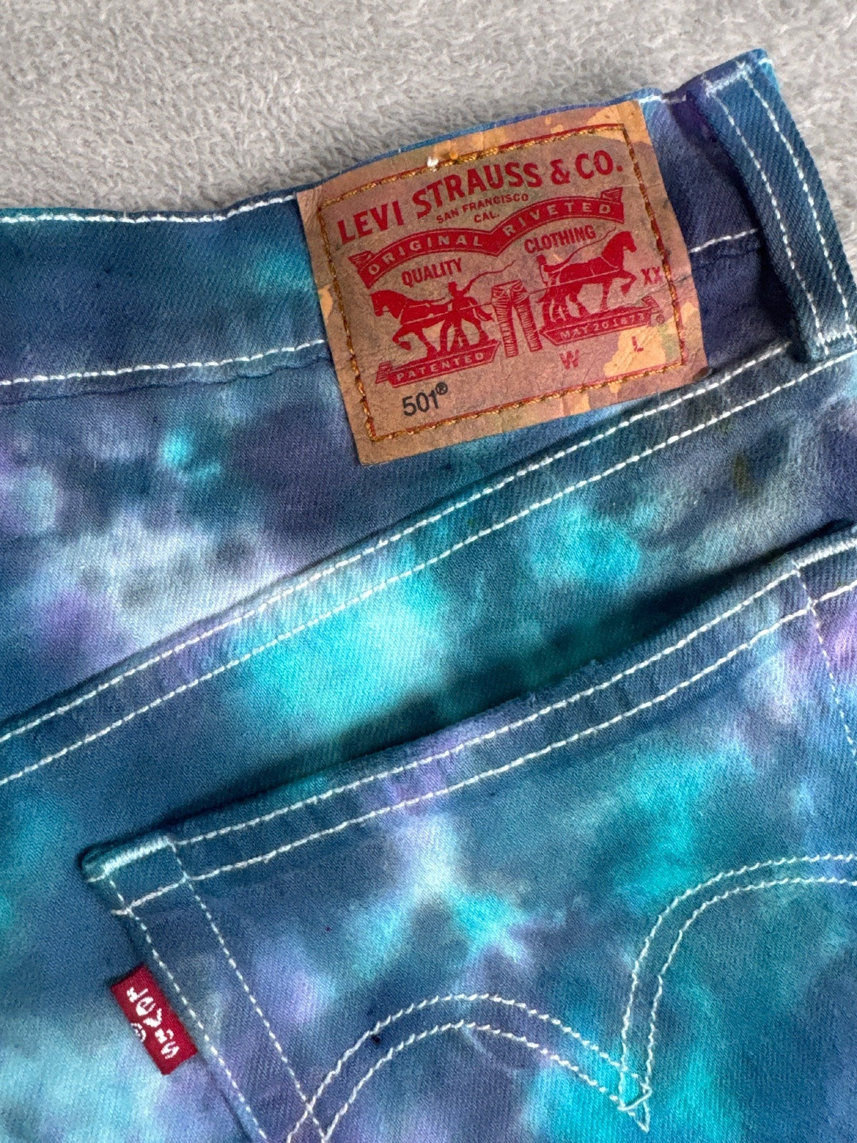 Levi's 501 Tie-Dye Denim Shorts W29