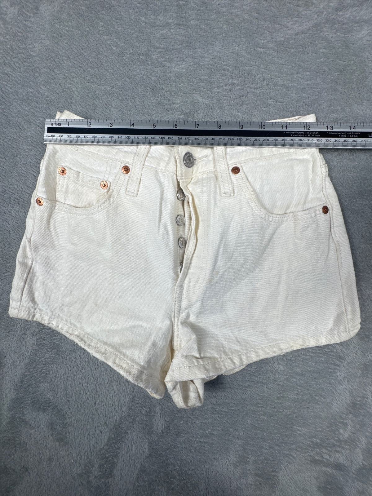 Levi's 501 White Denim Shorts W24
