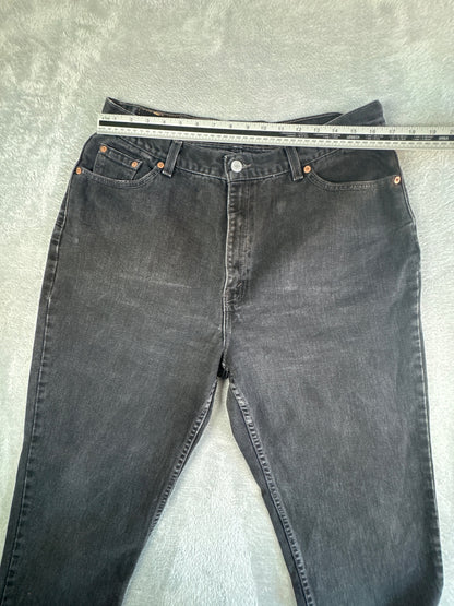 Levi's 512 Slim Fit Tapered Leg Black Denim Jeans W32