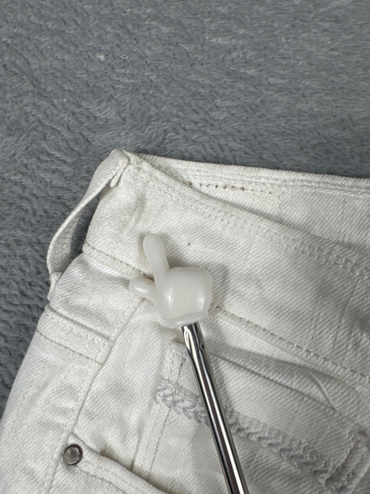 Levi's White Denim Bermuda Shorts W30 (approx)