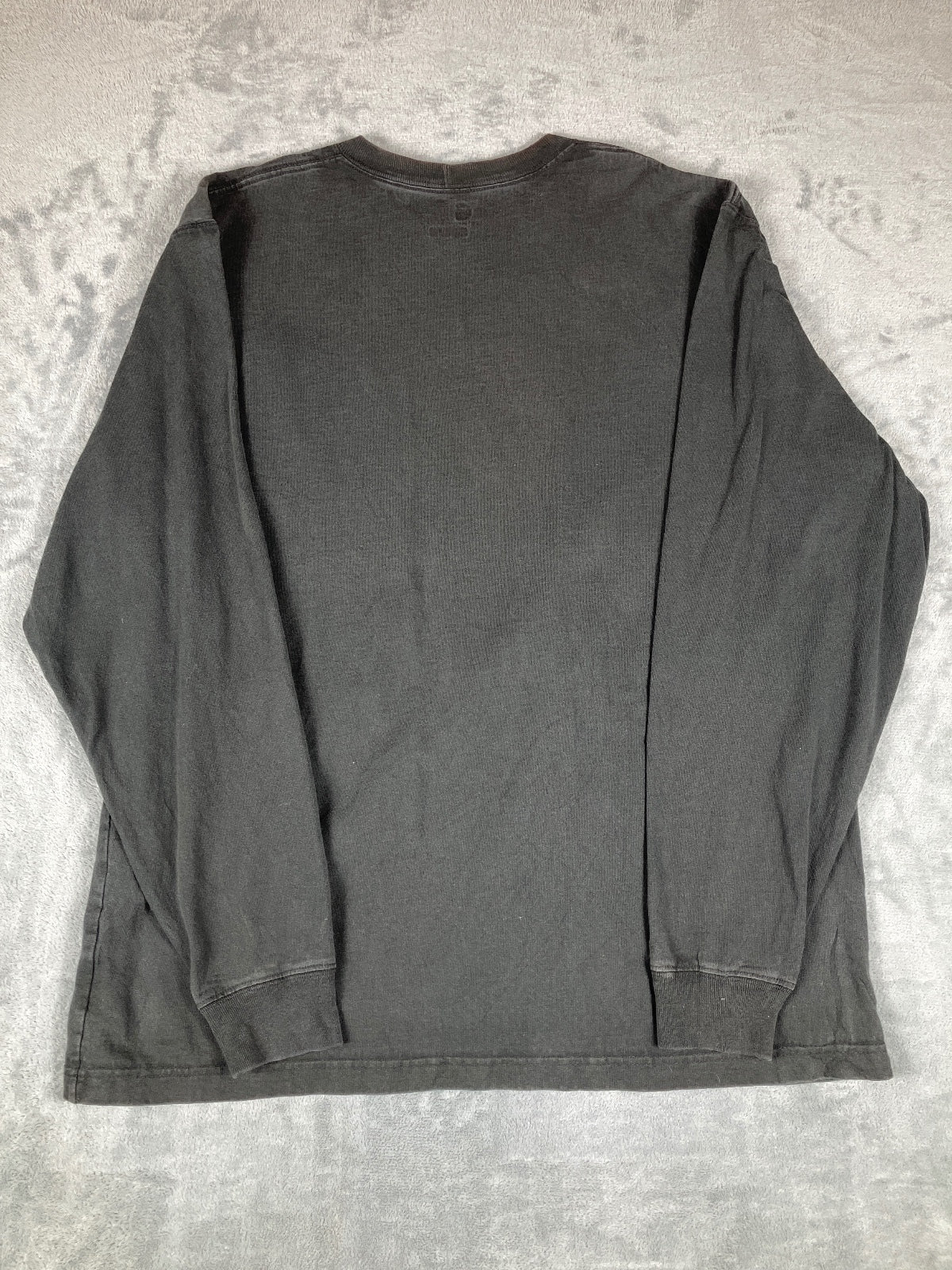 Carhartt Original Fit Long Sleeve Pocket T-Shirt in Black, L