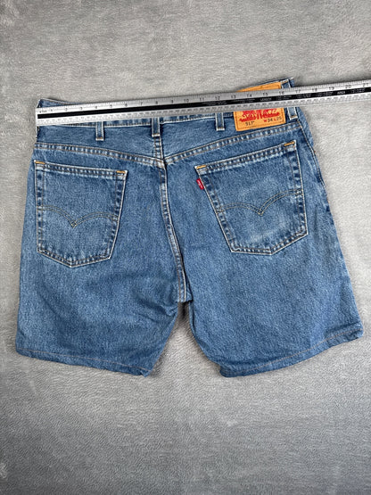 Vintage Classic Levi's 517 Blue Denim Shorts W34