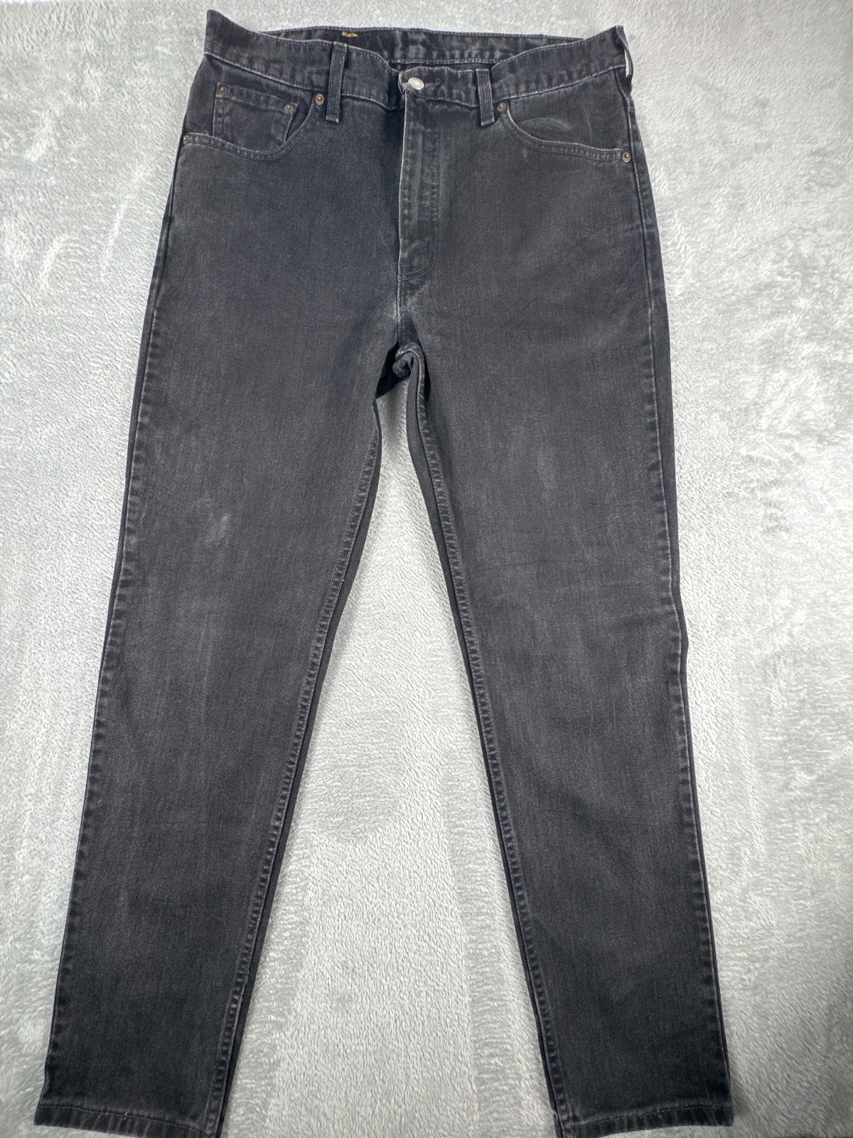 Levi's Black Denim Jeans with Classic Fit W34 L32