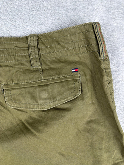 Tommy Hilfiger Cargo Shorts W38 Olive