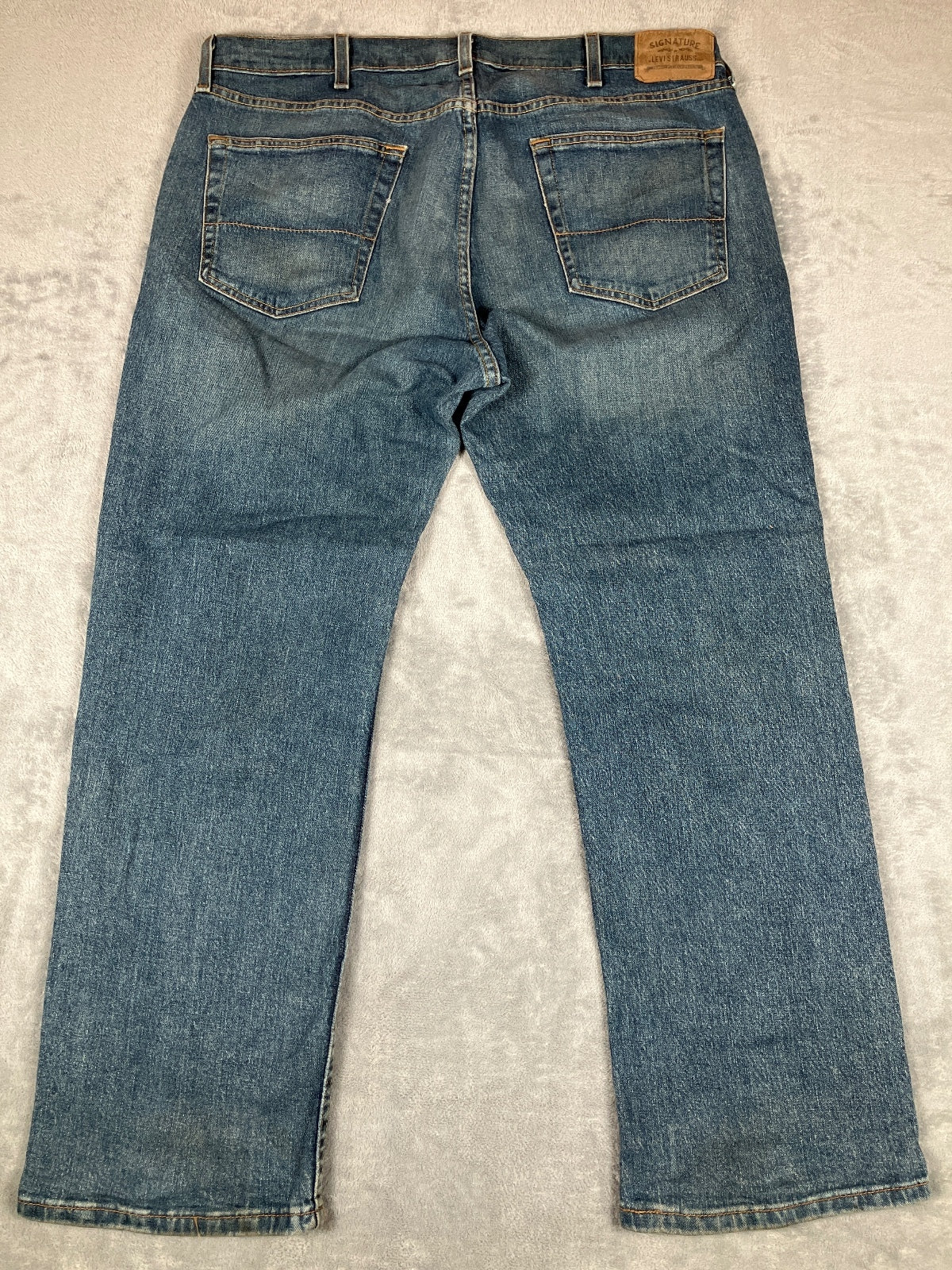 Levi's Signature Relaxed Fit Blue Denim Jeans W40 L30