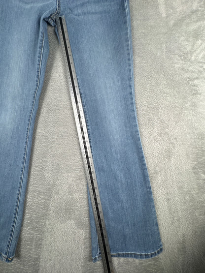 Denizen from Levi's Mid Rise Bootcut Jeans W30 L31
