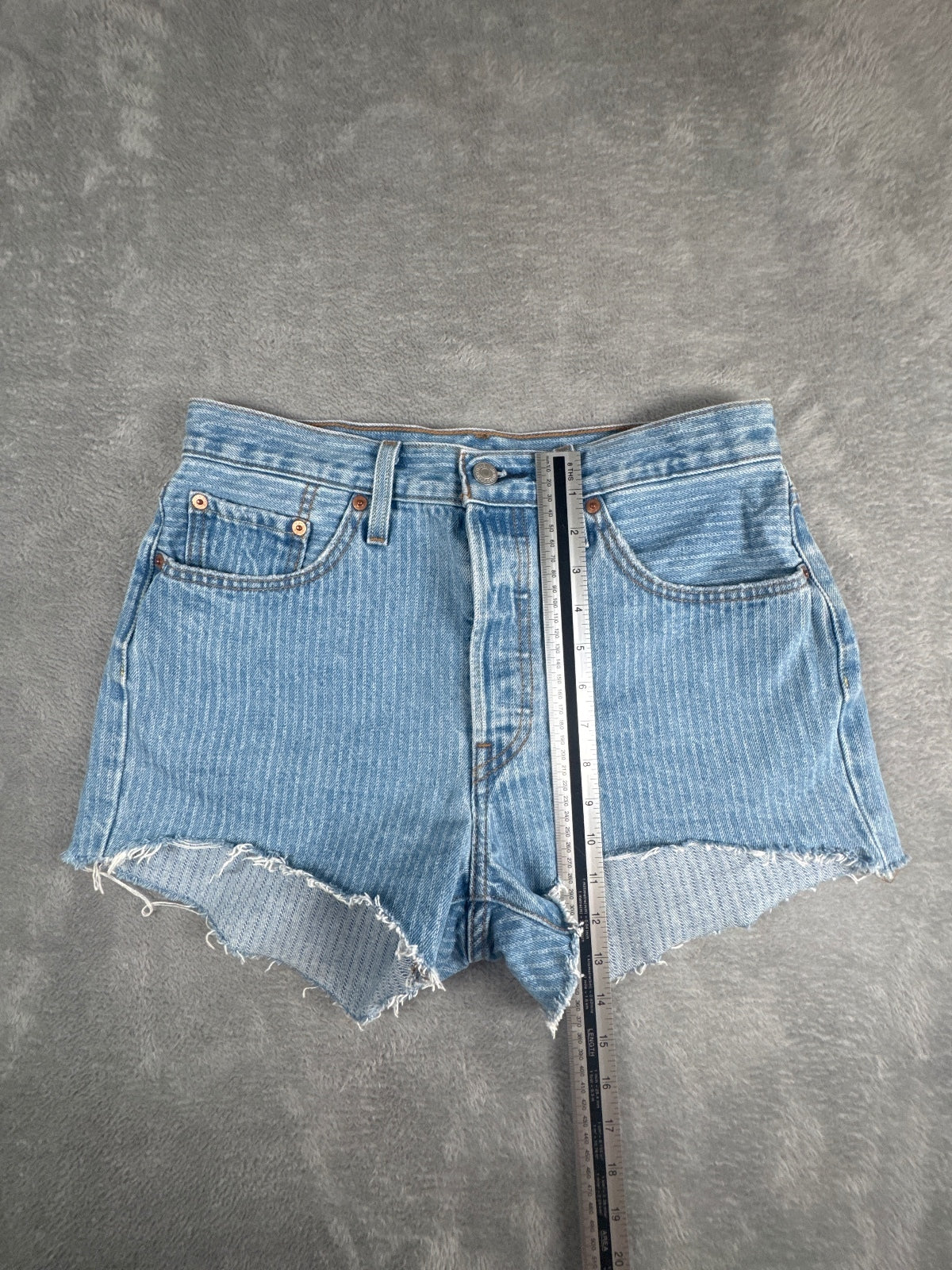 Levi's 501 Light Blue Denim Striped Cutoff Shorts W29