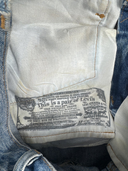 Levi's 501 Distressed Denim Shorts W25
