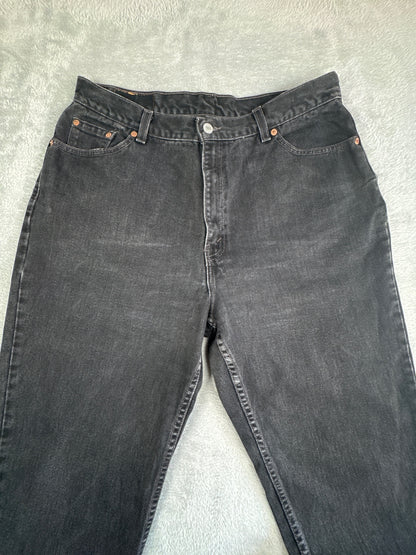 Levi's 512 Slim Fit Tapered Leg Black Denim Jeans W32