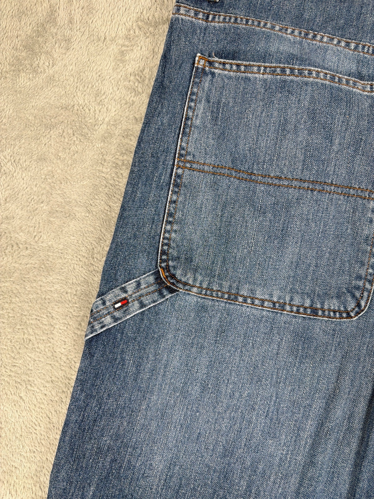 Vintage Retro Y2K Tommy Hilfiger Denim Shorts W36