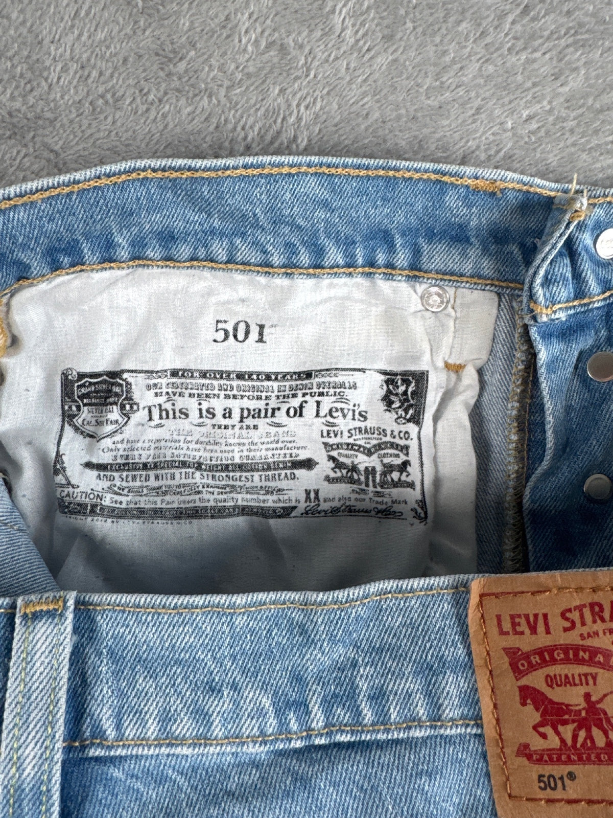 Levi's 501 Light Blue Denim Cutoff Shorts W30