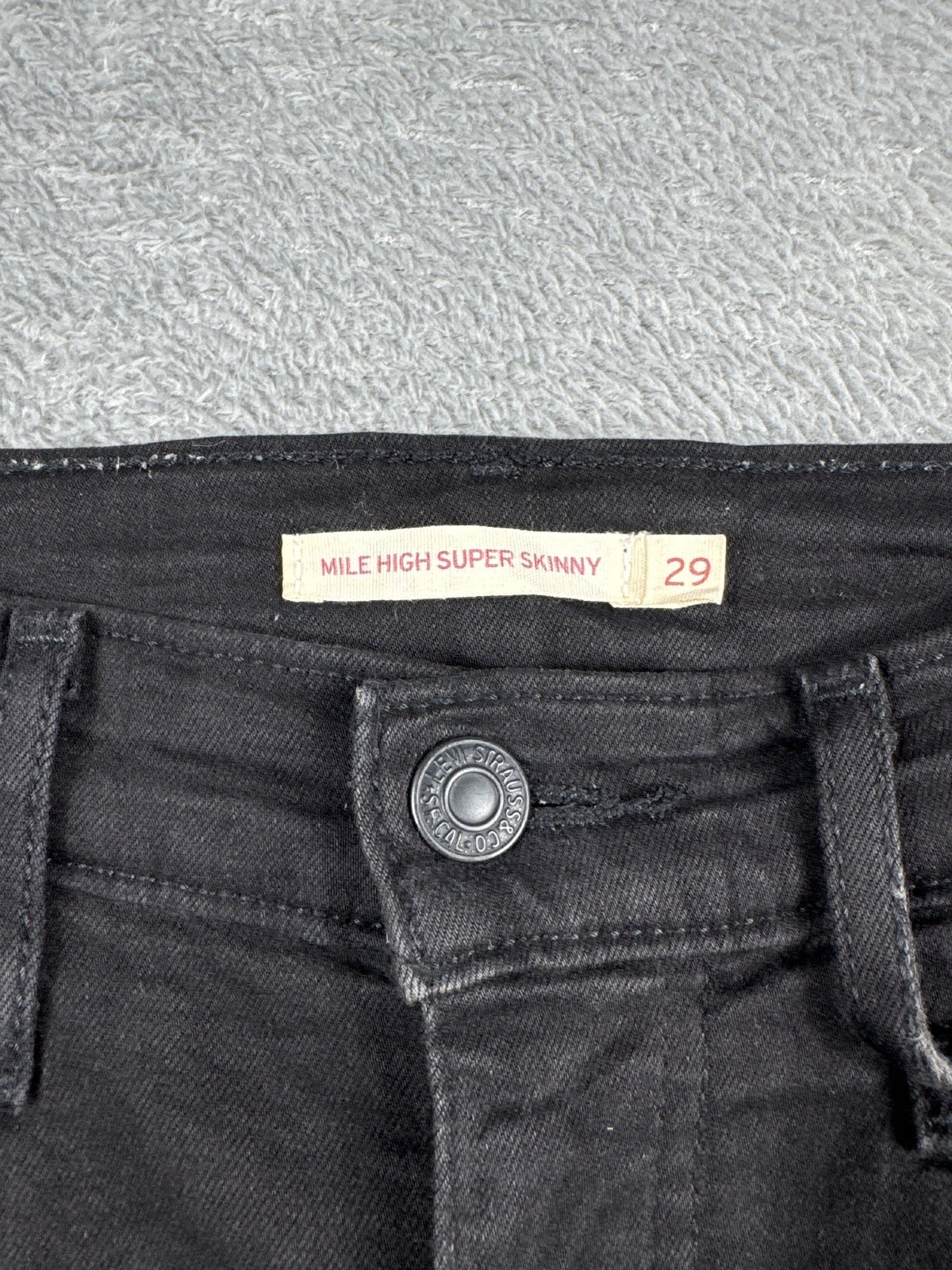 Levi's Mile High Super Skinny Black Jeans W29