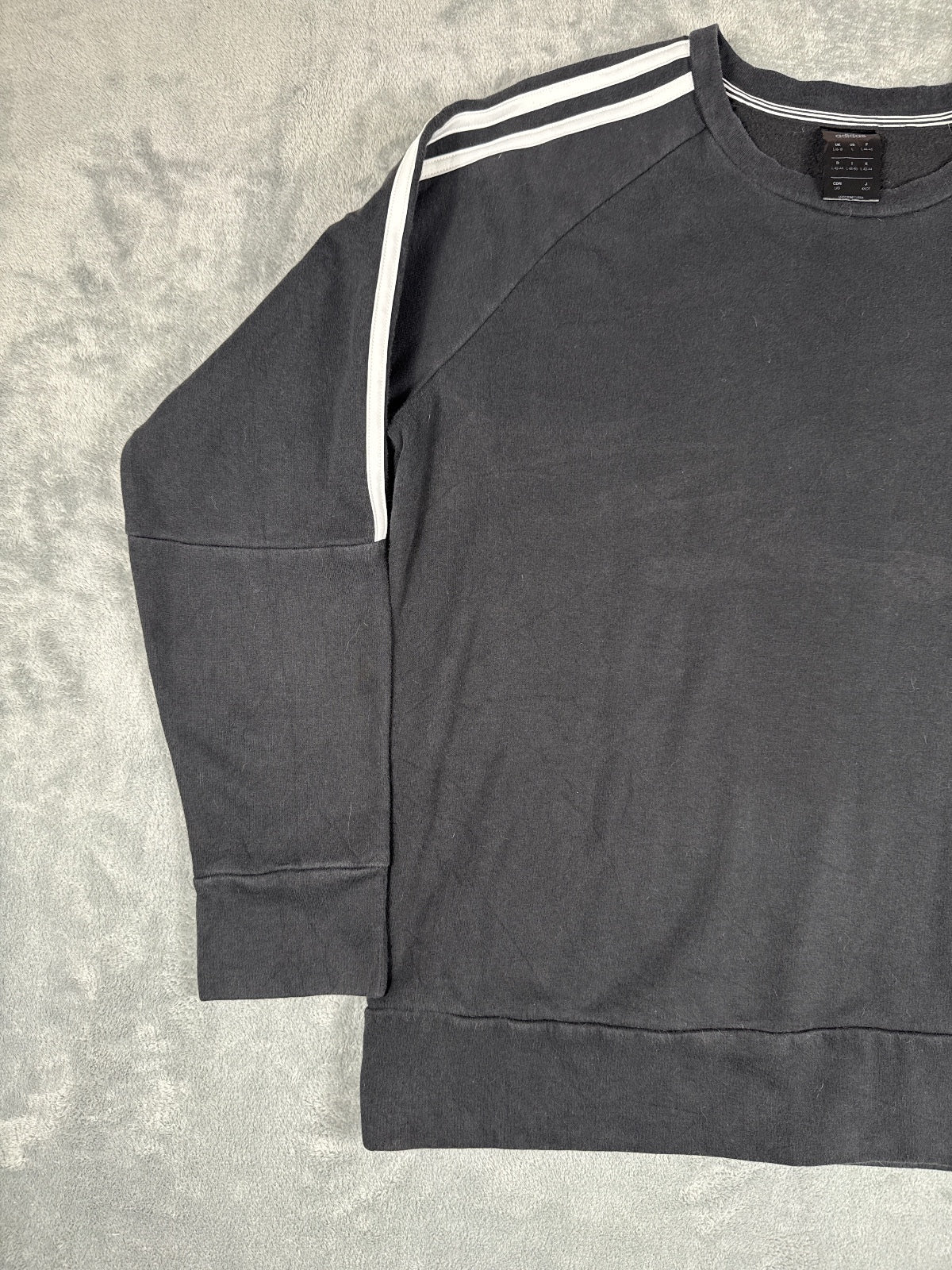 Retro Adidas Youth Black Sweatshirt with Stripes Size L16-18