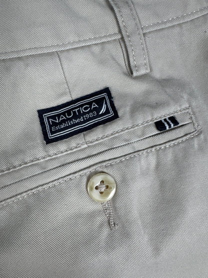 Nautica Classic Fit Pleated Khaki Shorts W36