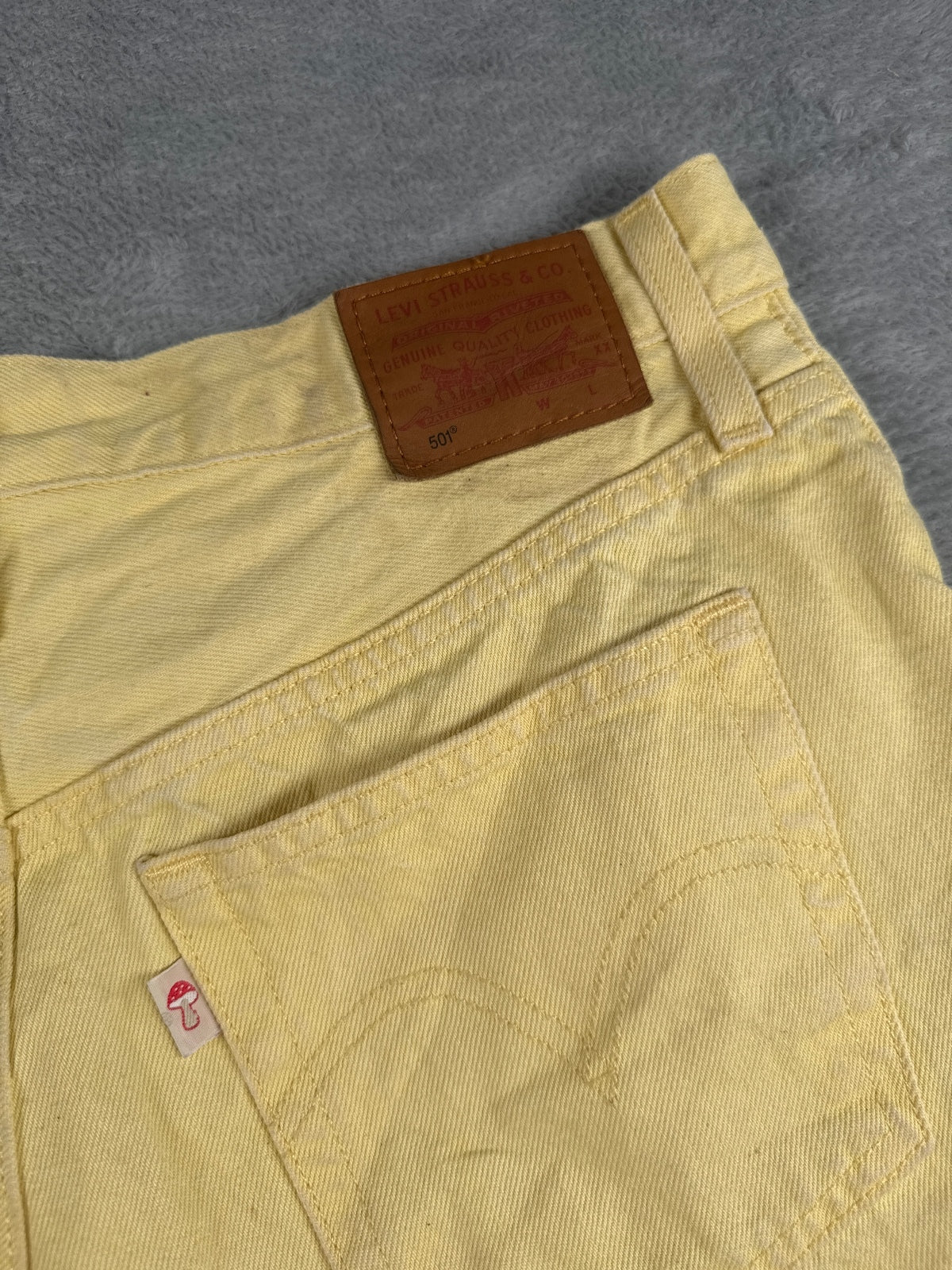 Levi's Premium 501 Yellow Denim Shorts W29