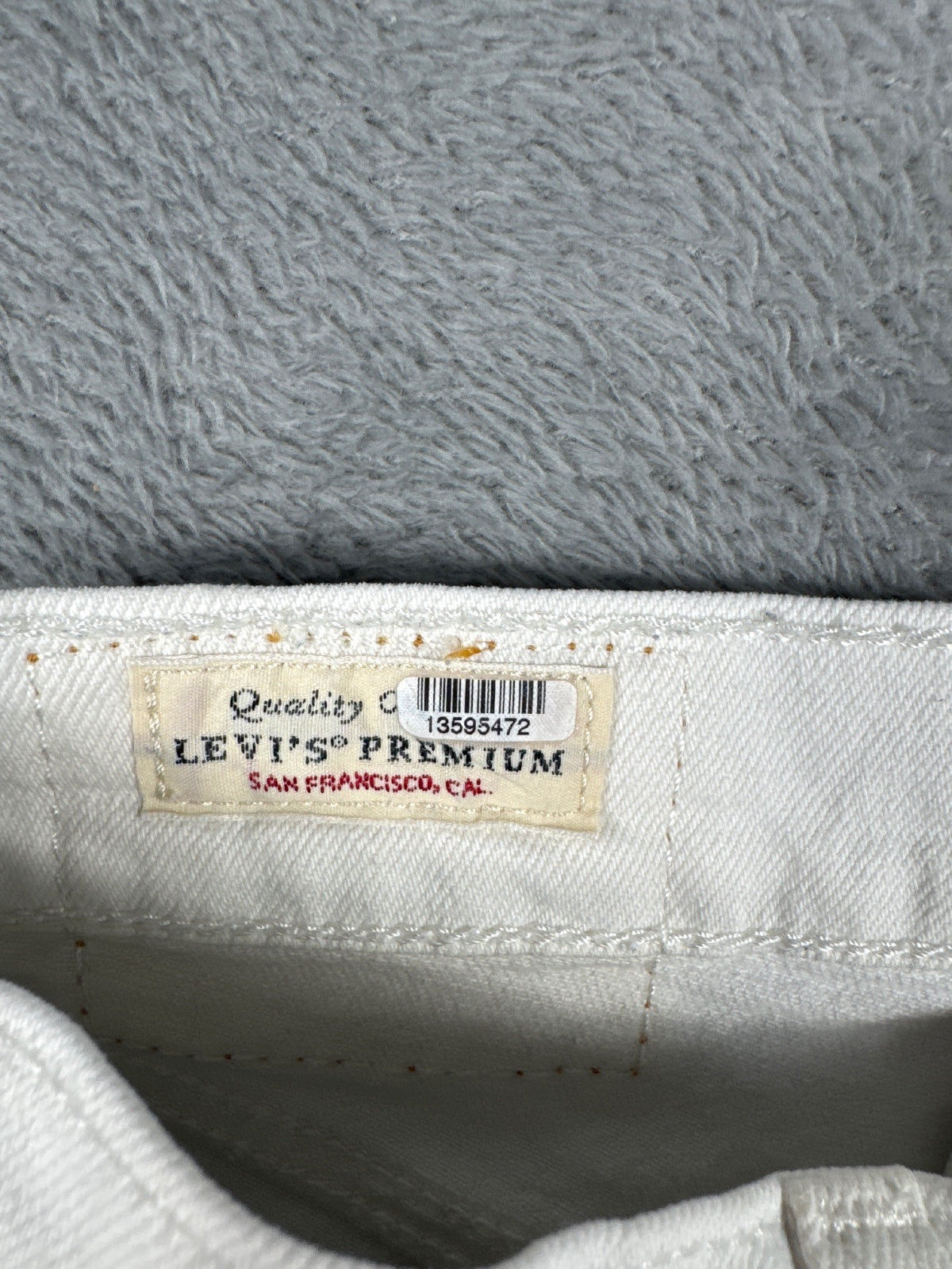 Levi's Premium 501 White Denim Shorts W27