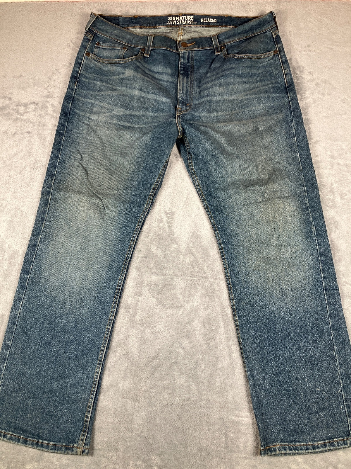 Levi's Signature Relaxed Fit Blue Denim Jeans W40 L30