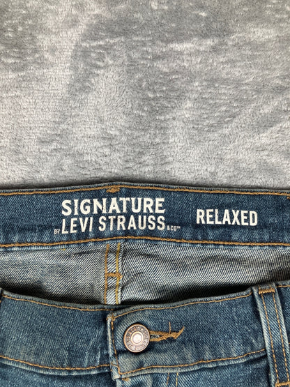 Levi's Signature Relaxed Fit Blue Denim Jeans W40 L30