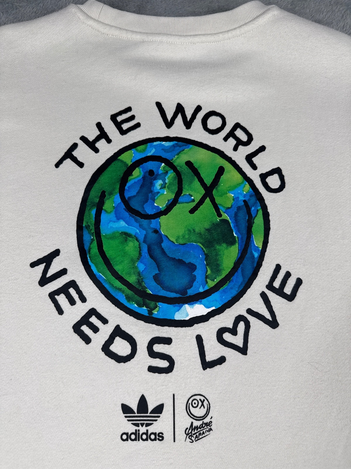 Adidas x Andre Saraiva Kids Cream Crewneck Sweatshirt XL