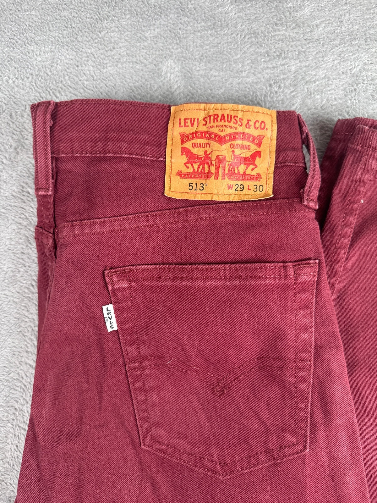 Levi's 513 Slim Straight Burgundy Jeans W29 L30