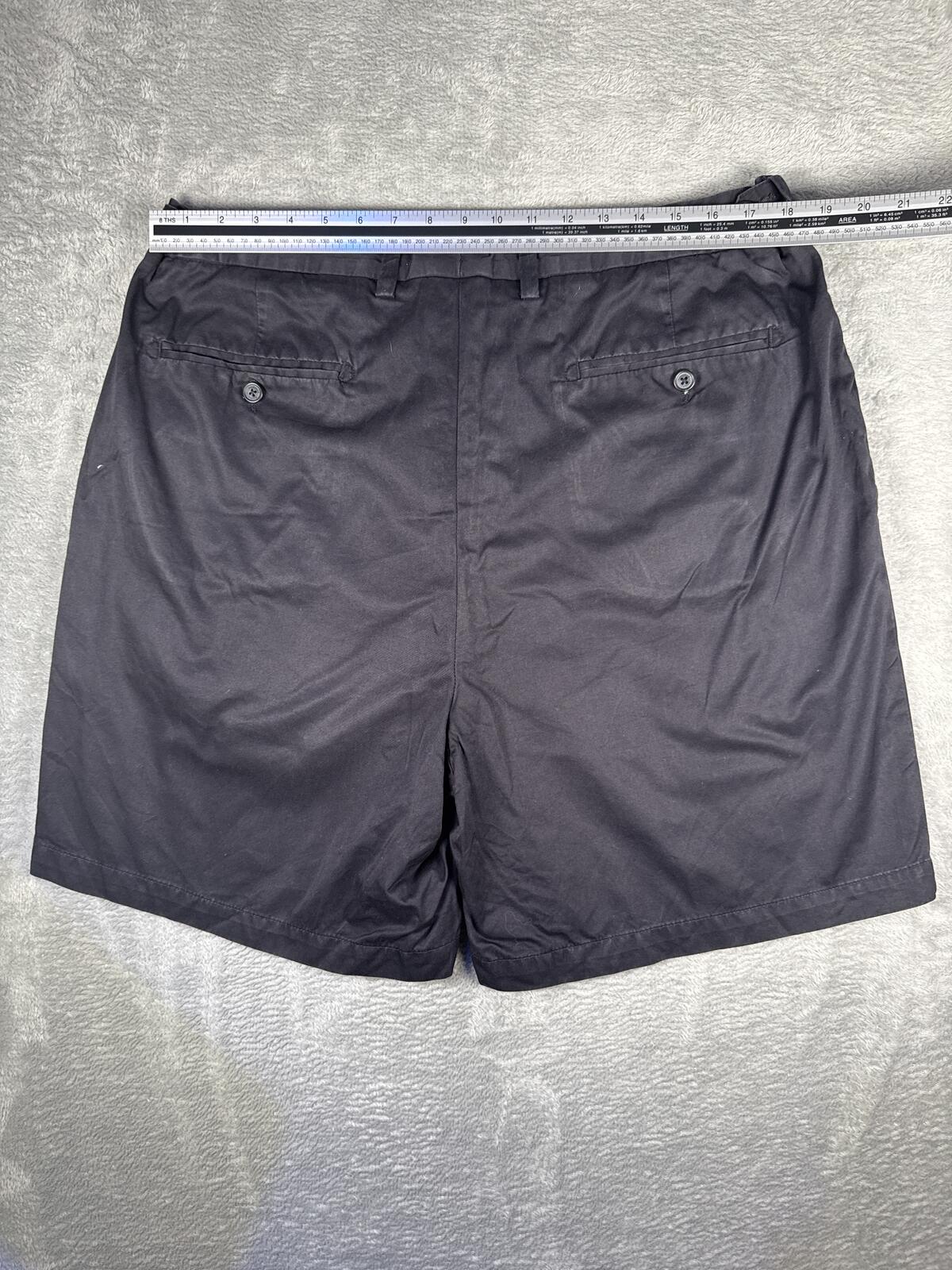 Vintage Tommy Hilfiger Men's Black Cotton Chino Shorts - W40