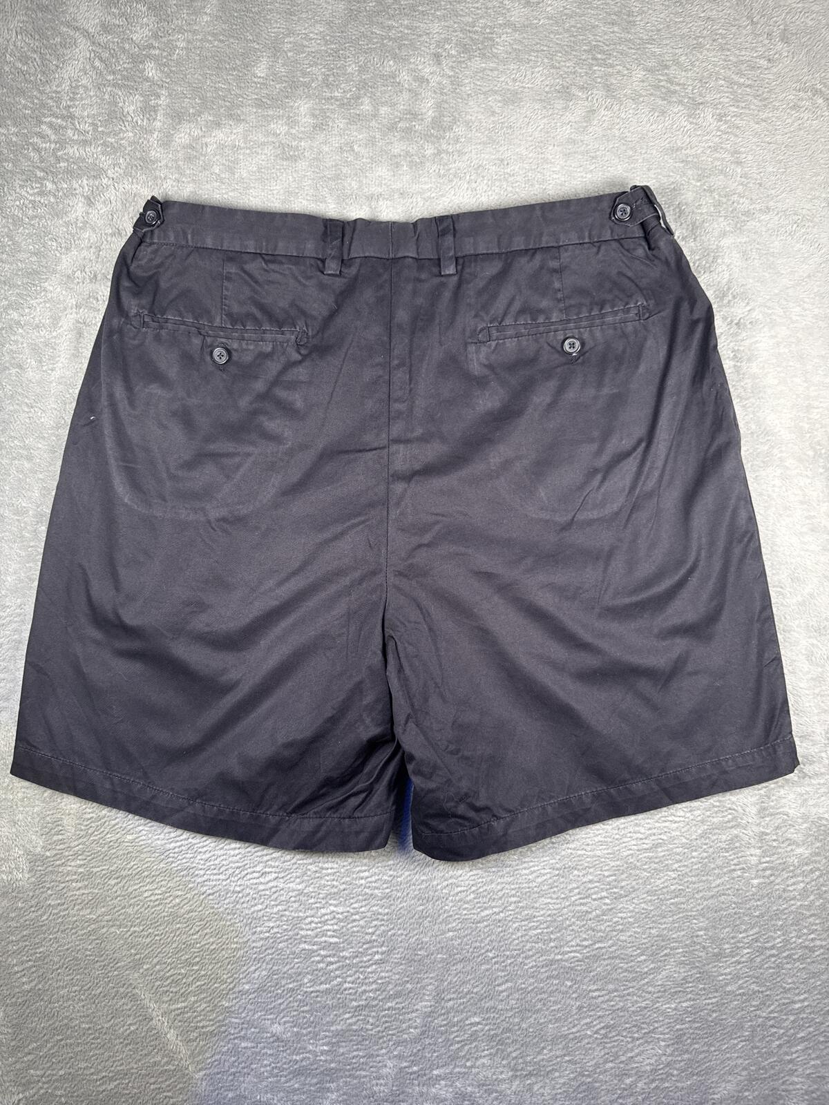Vintage Tommy Hilfiger Men's Black Cotton Chino Shorts - W40